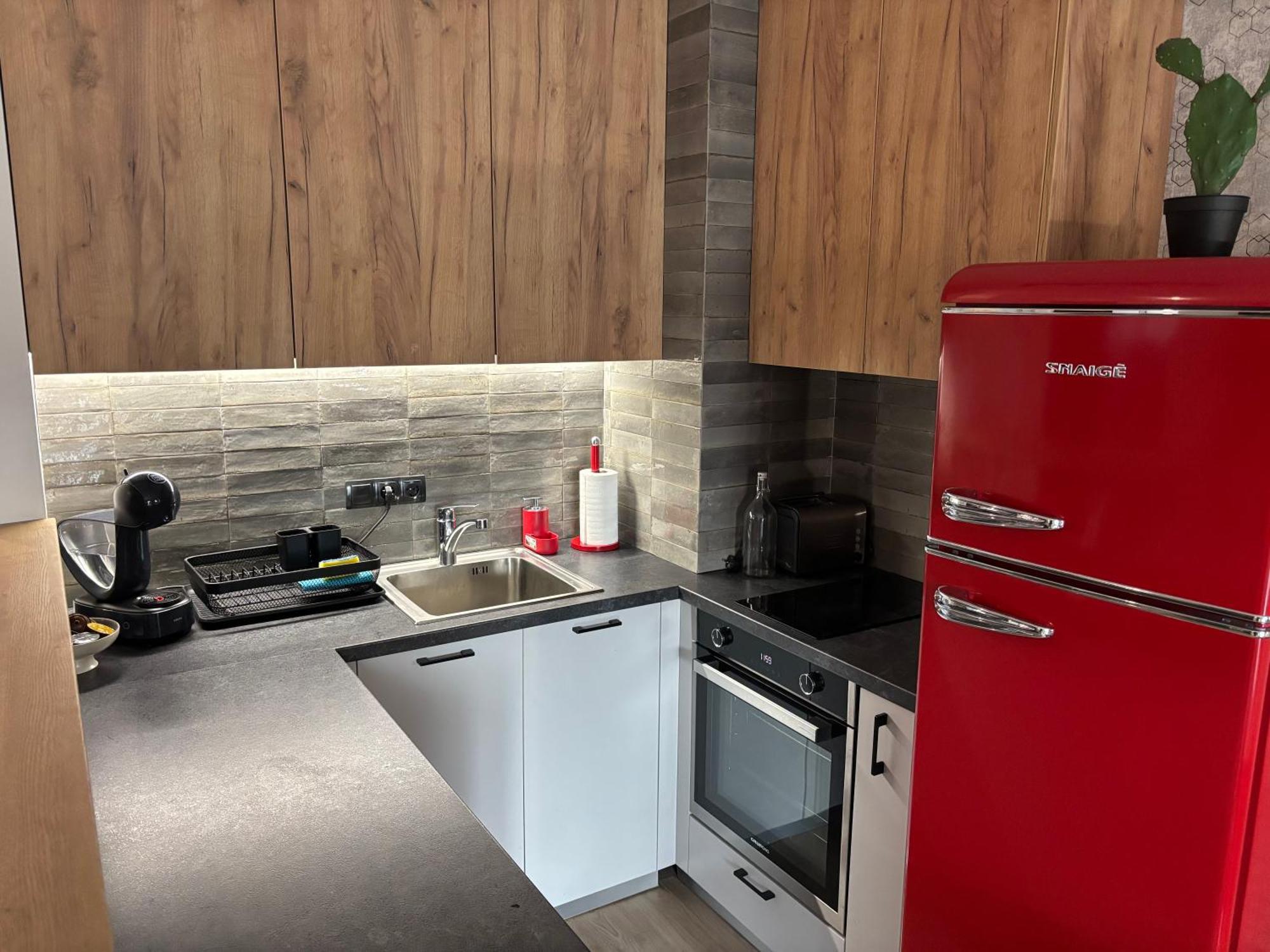 סופיה New York: A Spacious Modern Apartment With Parking מראה חיצוני תמונה