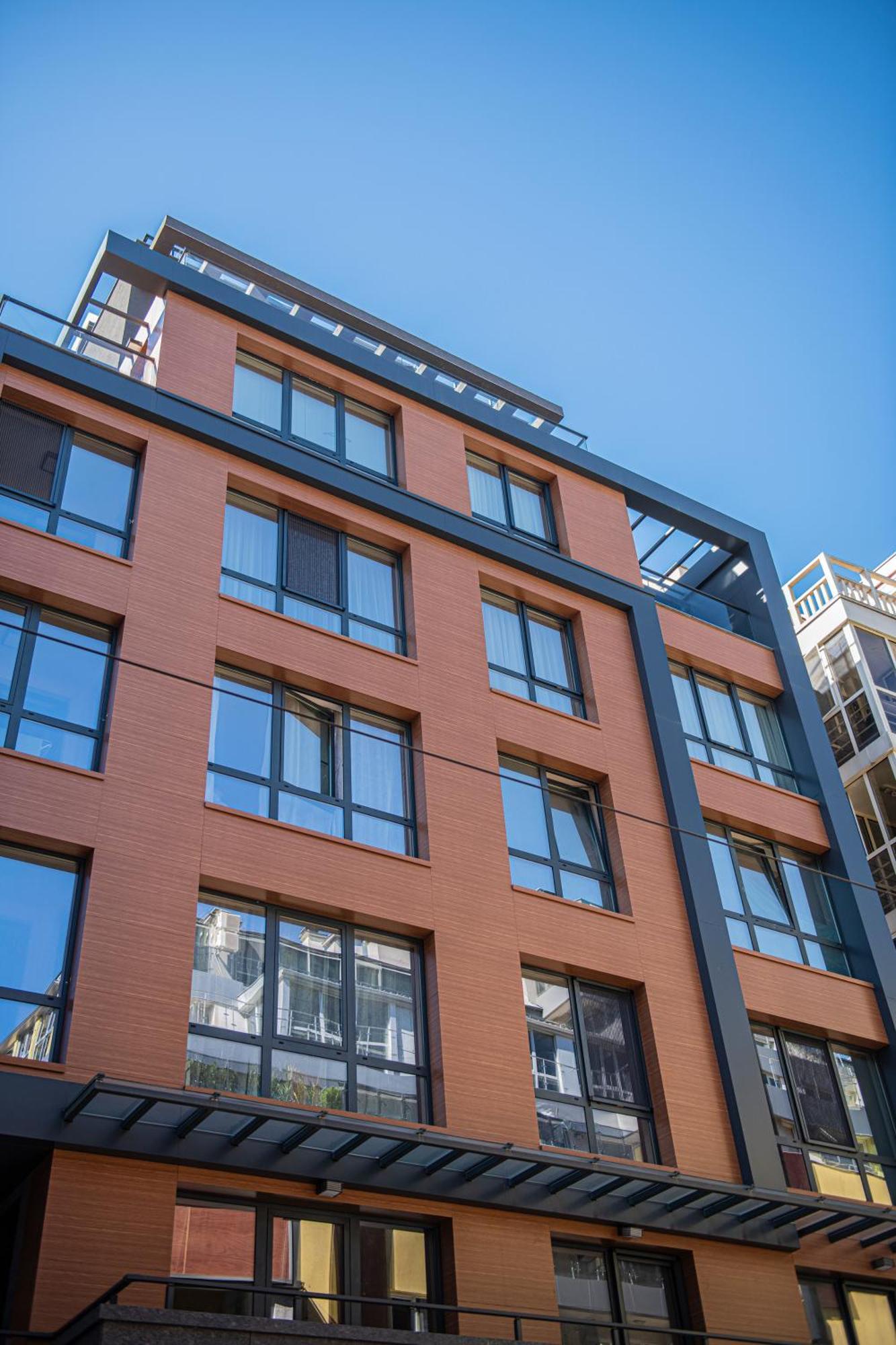 סופיה New York: A Spacious Modern Apartment With Parking מראה חיצוני תמונה